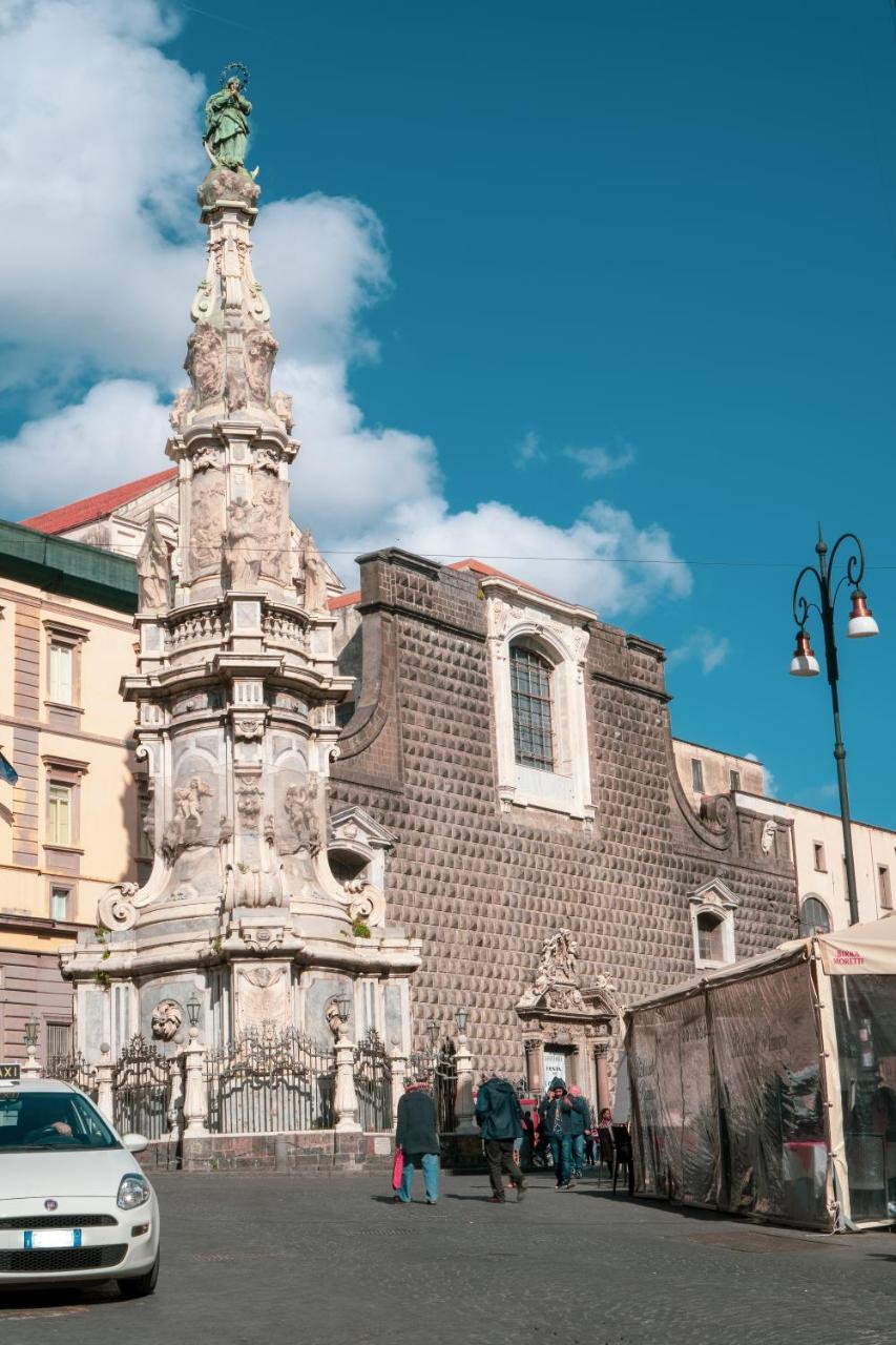 Artemisia Domus - Centro Storico Hotel Naples Luaran gambar